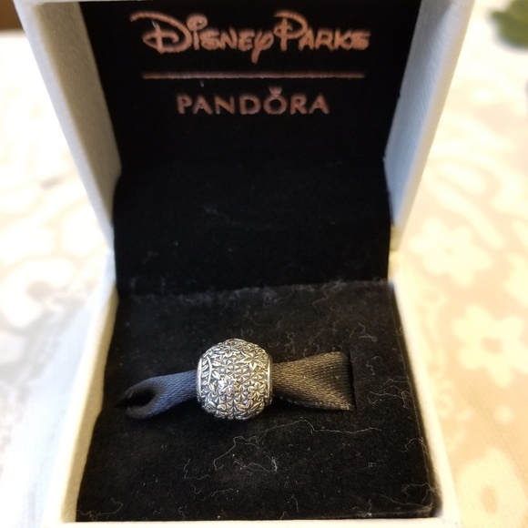 Pandora Jewelry - Disney Pandora Floral Epcot Charm🌺Price FIRM